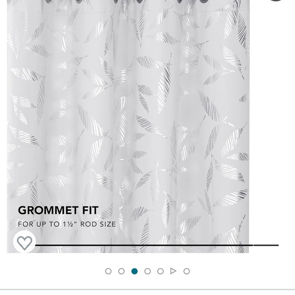 Deconovo Greyish White Blackout Curtains 2panels /gray-silver W52x72L - Picture 4 of 5